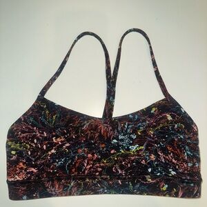 ✨🌿 LULULEMON FREE TO BE BRA — SIZE 8 (MULTI FLORAL SPLATTER) 🫟 ✨